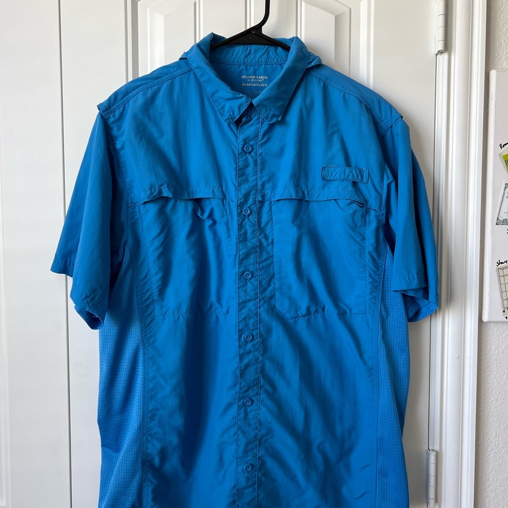 Rugged Earth Outfitters Blue Short Sleeve Button-Up Shirt
